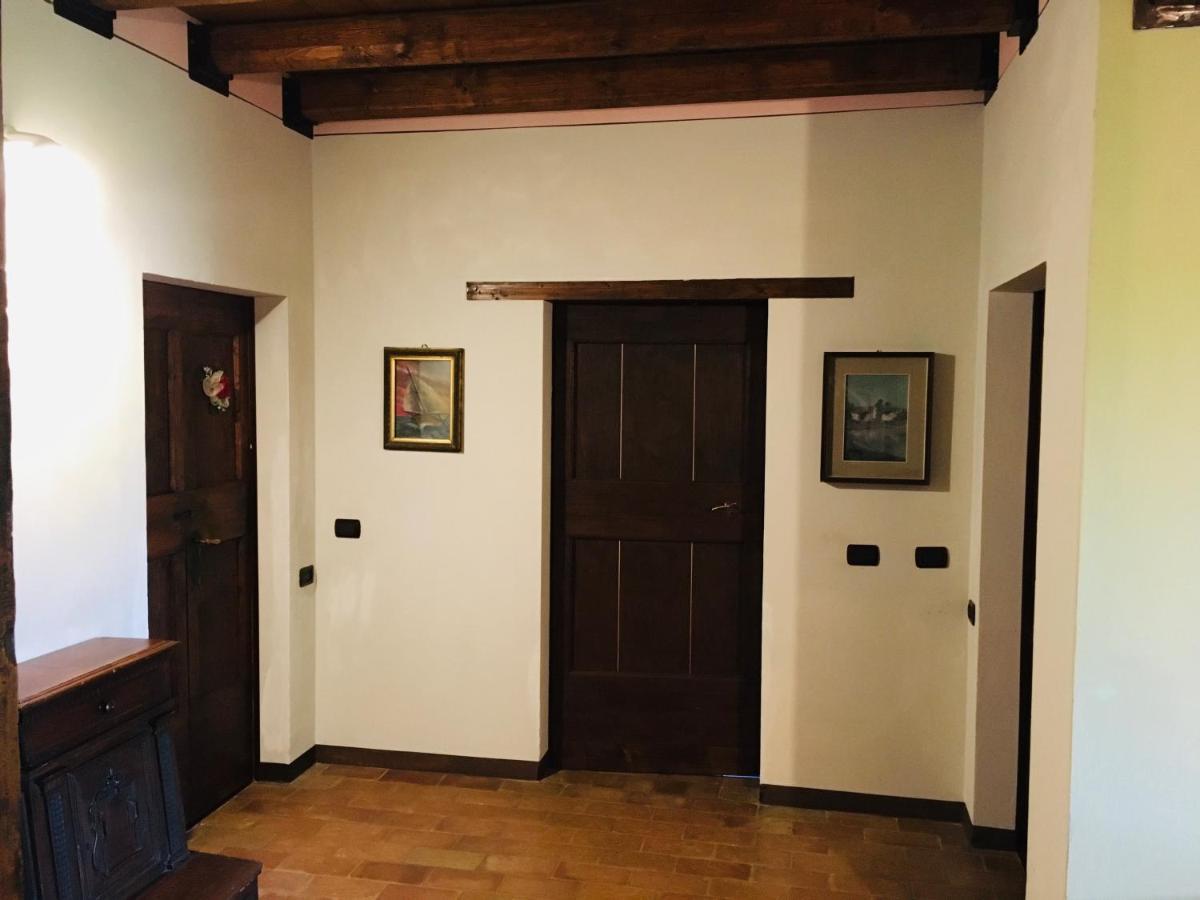 B&B Ai Tre Confini Monzambano Bagian luar foto