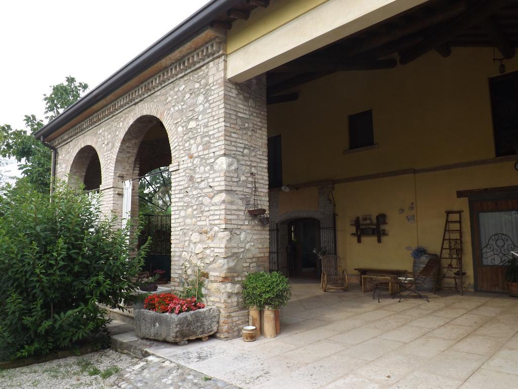 B&B Ai Tre Confini Monzambano Bagian luar foto